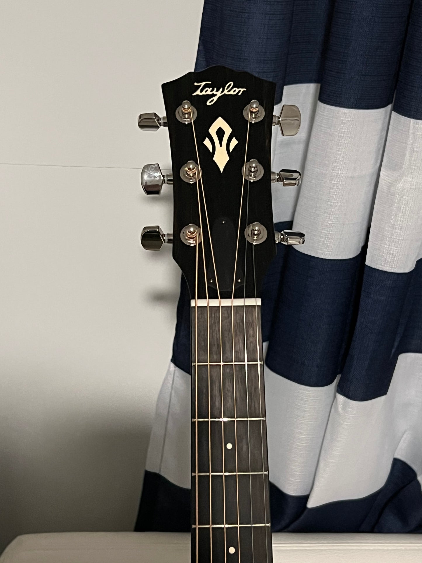 2025 Taylor 717e Gold Label Sunburst